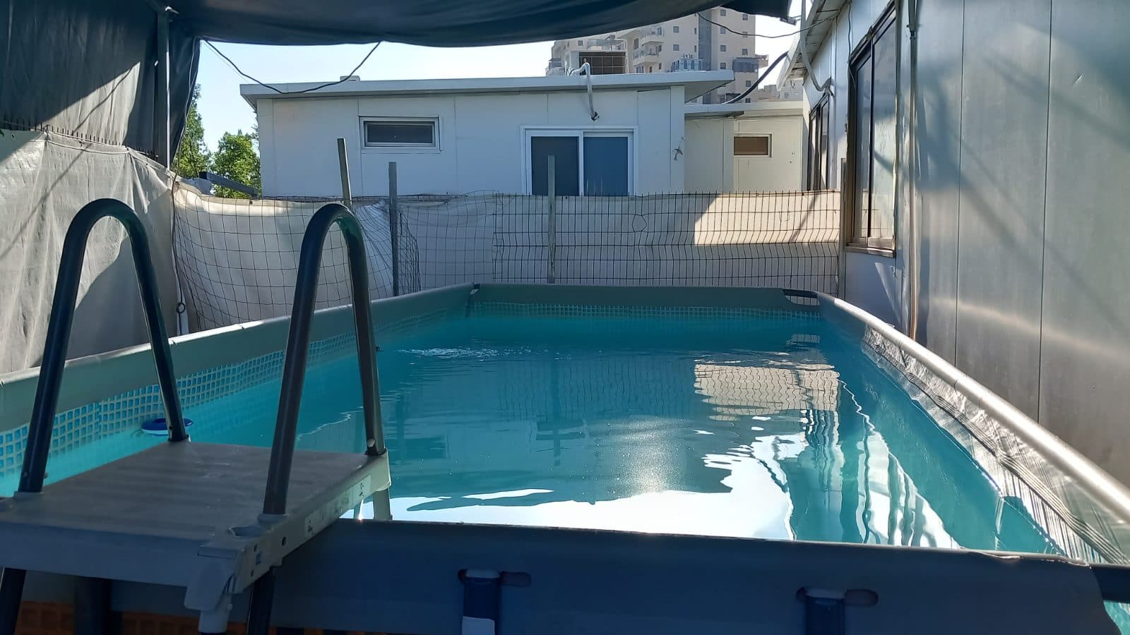 מתחם השדרה 8